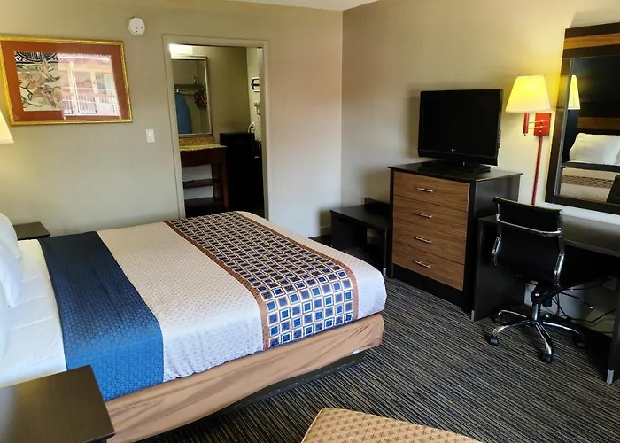 Travelodge By Wyndham Williamsburg Colonial Area